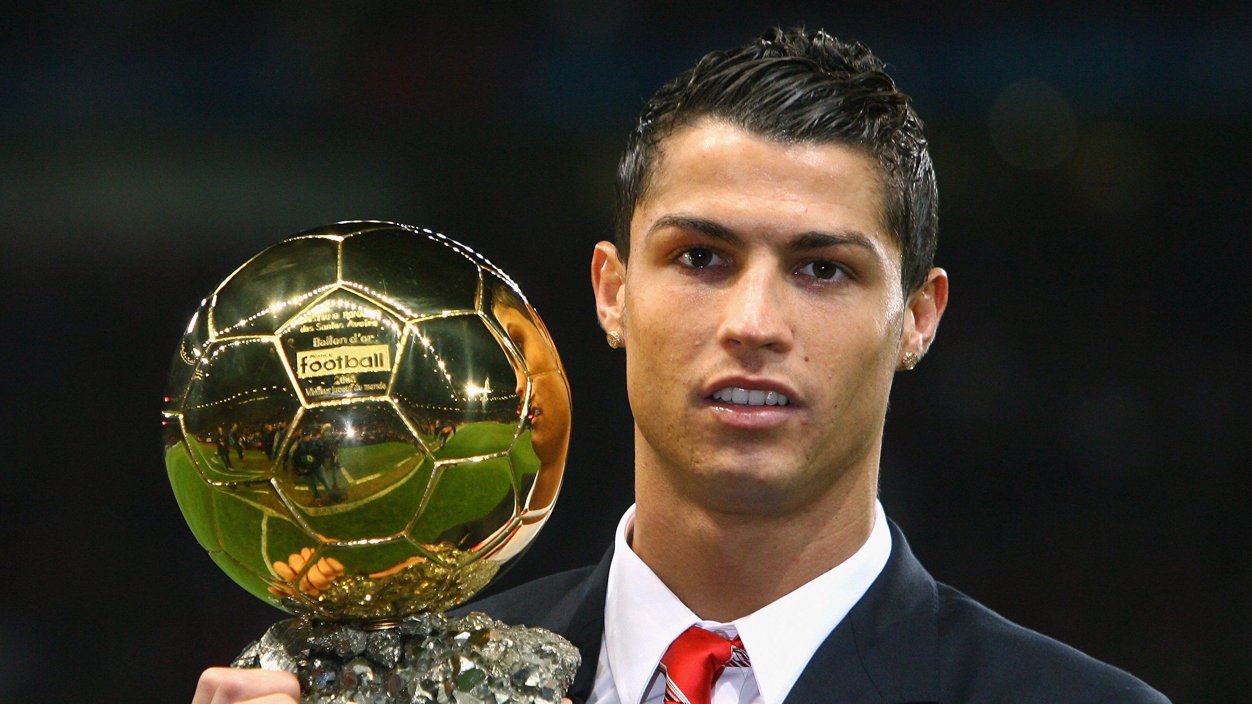 ky体育竞猜-《电竞职业选手的年度奖励与荣誉盘点》，电竞职业冠军奖金